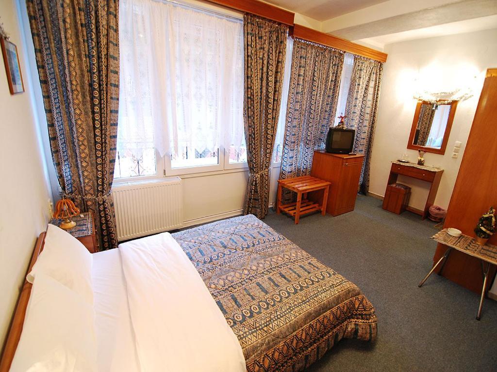 Hotel To Oneiro Agios Nikolaos  Esterno foto